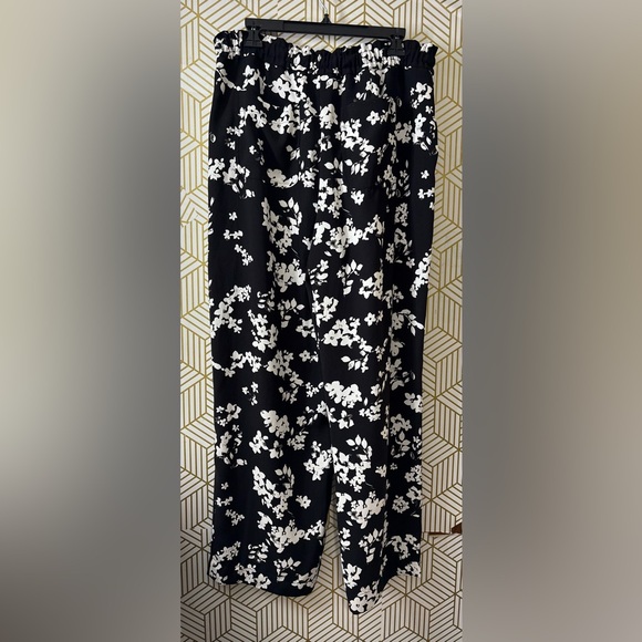 Simply Vera wang Floral Women's pants size large - Picture 1 of 4